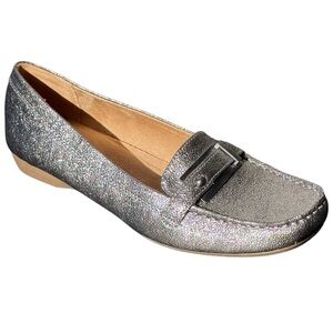 NATURALIZER WOMEN’S GISELLA CASUAL FLAT LOAFERS WITH BUCKLE SZ 10M PEWTER